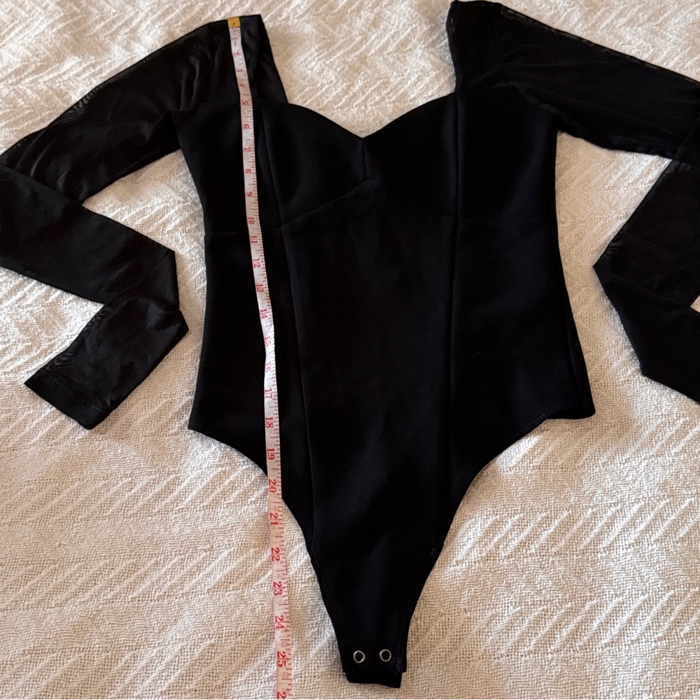 NWT Abercrombie Long-Sleeve Mesh Crepe Sweetheart Bodysuit in Black - Picture 7 of 15